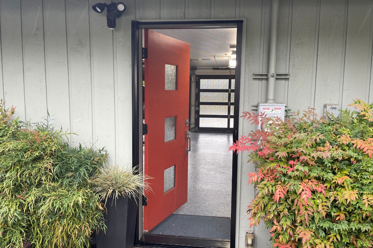 Back Door Screen- Mercer Island WA.jpg